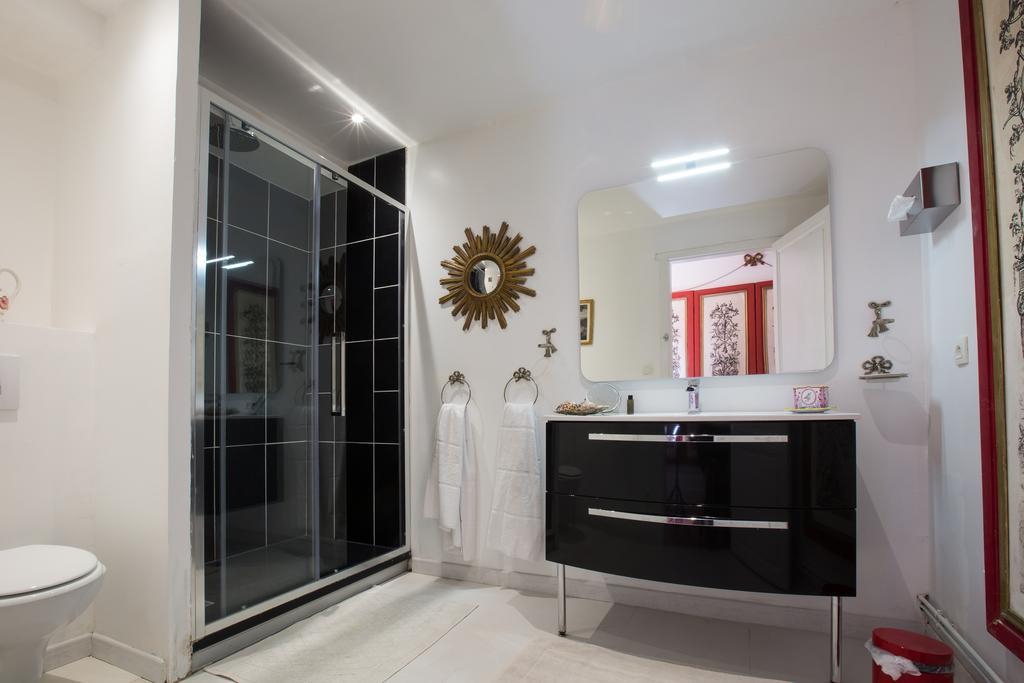 Chateau De La Madeleine Bed & Breakfast Pressagny l'Orgueilleux ภายนอก รูปภาพ
